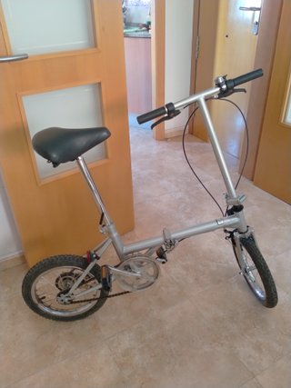 Bicicleta Plegable Compacta Plata