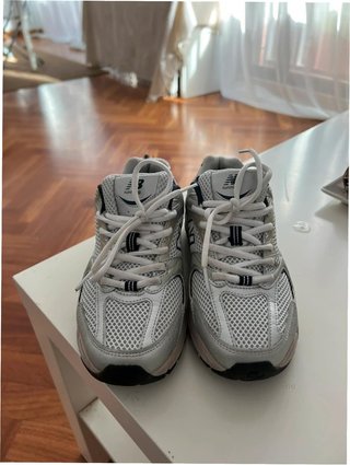New Balance 530 Talla 42.5 Gris/Plata
