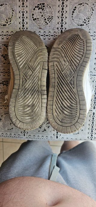 Scarpe Bershka bianche e grigie taglia 42
