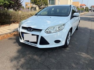 Ford Focus 1.6 TDCI  2012 em excelente estado