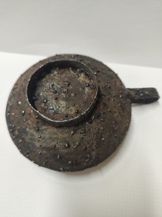 Lucerna antica in ferro