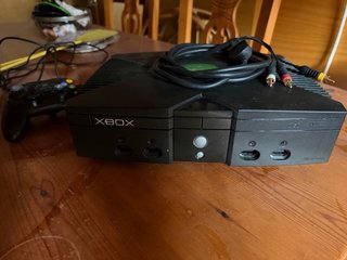 Xbox Clásico Negro + Mando y Cables