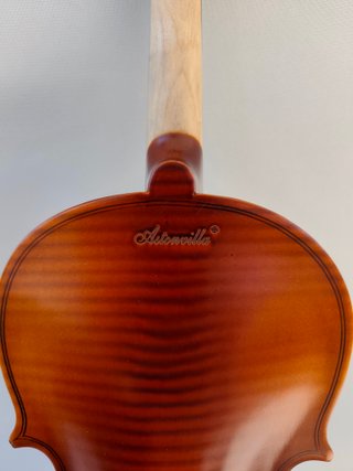 Violín 4/4 IRIN AV-207 con estuche y arco incluido