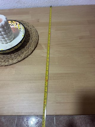 Mesa de comedor con 4 sillas