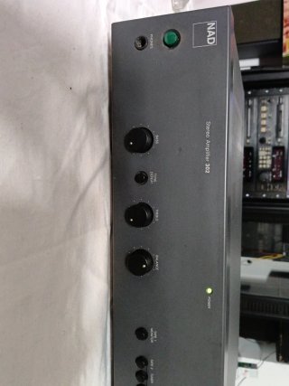 Amplificador NAD 302(bluetooth integrado)