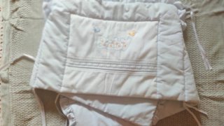 Parachoques para cuna con volantes
