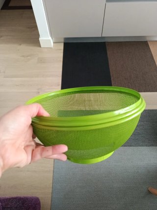 Frutero verde de malla