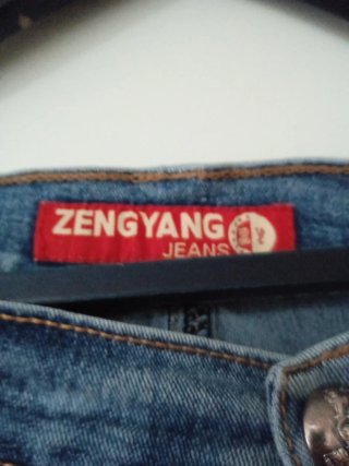 Pantalones vaqueros ZARA azules