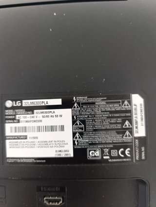 TV LG Smart TV 32" (piezas/reparación)