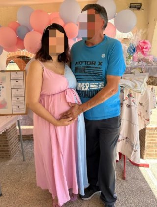 Abito premaman per rivelazione del sesso del bambino