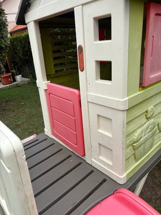 Casita infantil Smoby con tobogán