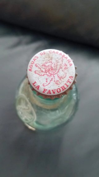 Botella antigua Carabaña Joya Medicinal