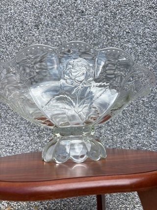 Centro de mesa de cristal tallado
