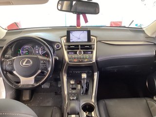 Lexus NX 2.5 300h Business Navigation 2WD