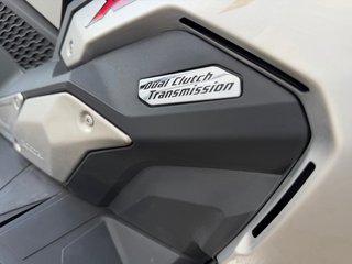 Honda ADV 750 Plata