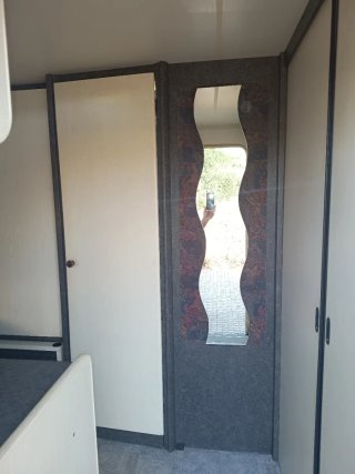 Se vende caravana(SE ALQUILA POR DIAS).