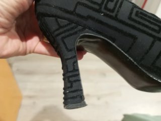 Zapatos de tacón negros