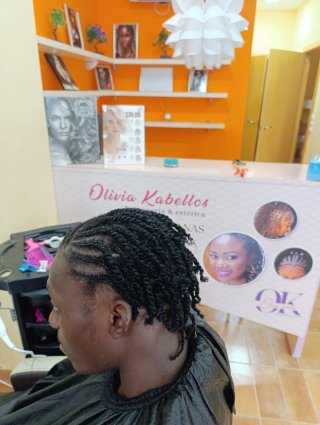 Trenzas africanas en mi domicilio, no me desplazo