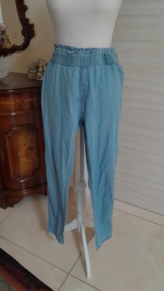 Pantaloni in cotone azzurri