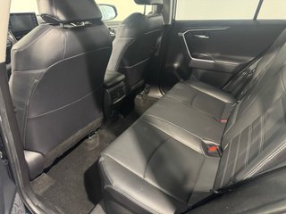 toyota rav. motor excelente.