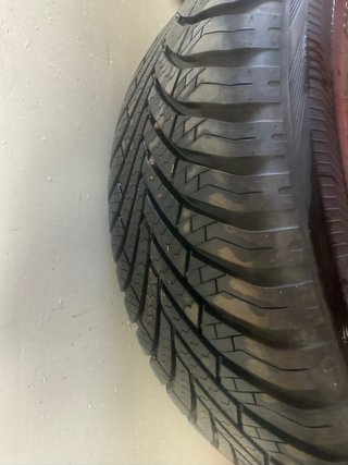 Llantas Alfa Romeo Giulia 17” con neumáticos