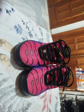 Zapatillas Nike TN Talla 40