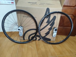 Juego de Llantas Gravel Campagnolo Levante Nuevas