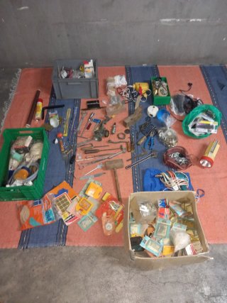 Lote herramientas antiguas y varios