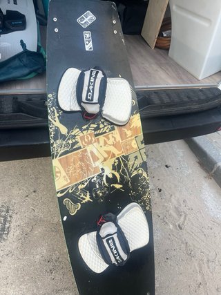 Arneses M y Tabla Wakeboard 135-39 KITESURF