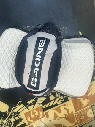 Arneses M y Tabla Wakeboard 135-39 KITESURF