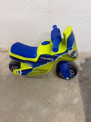 Correpasillos Moto Molto Juguettos para niños