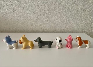 Conjunto de 6 perros de juguete