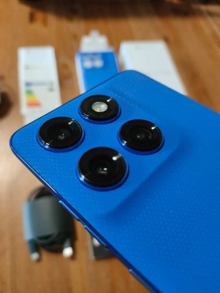 Motorola Edge 60 Pro 12GB/512GB Blu IMPECCABILE