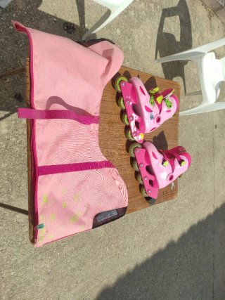 Patines infantiles rosas con bolsa