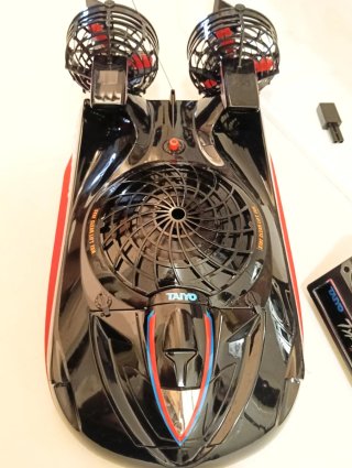 Taiyo Black Typhoon Hovercraft RC Vintage Nuevo
