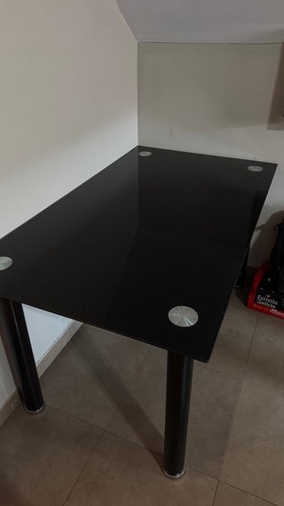 Mesa Comedor Cristal Negra y Metal