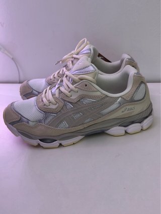 Asics Gel NYC Talla 42 Beige/Gris
