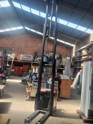 Apilador Eléctrico BT