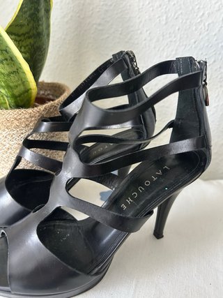 Sandalias Latouche Negras Tacon