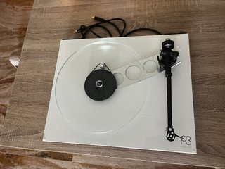 Rega Planar P3 Tocadiscos Blanco