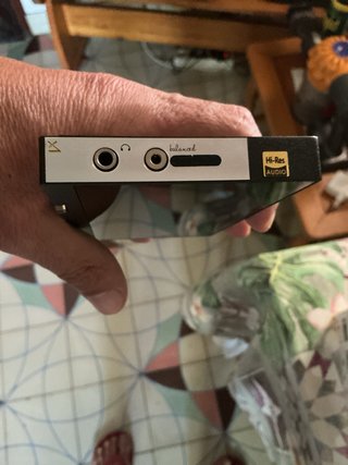 Reproductor de sonido negro