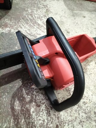 Motosierra Milwaukee M18 FCHSC