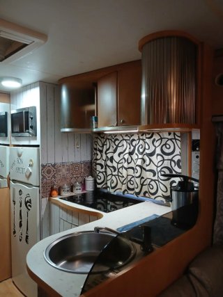 Caravana blanca sun roller