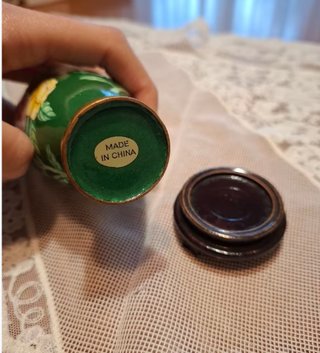 Mini Vaso Cinese Decorato con Base