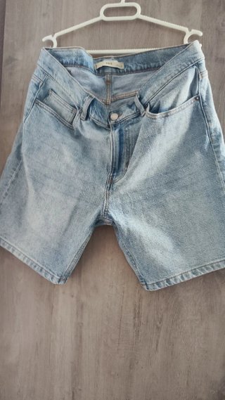 Pantalón corto vaquero Mango Talla M