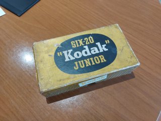 Caja Kodak Six-20 Junior (Años 30)