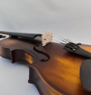 Violín 4/4 IRIN AV con estuche y arco - Nuevo