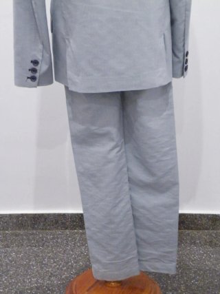 Traje de niño azul claro T 12. 1 SOLO USO