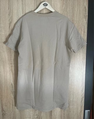 Camiseta hombre beige desgastada