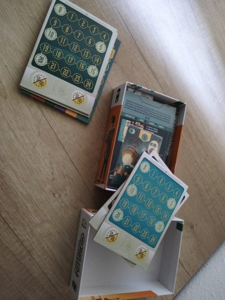 Juego de mesa Future Inc.